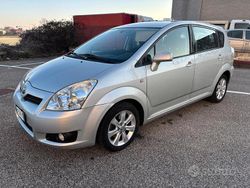Grigio Usata 2007 Toyota Corolla Verso Sol Monovolume | 4699 € (Cara)