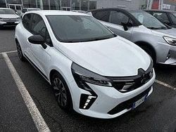 Bianco Usata 2023 Suzuki Swift Due volumi | 16.950 € (Buon prezzo)