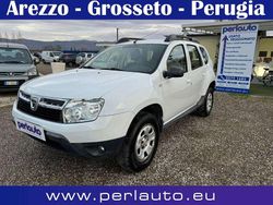 Bianco Usata 2012 Dacia Duster Lauréate SUV | 6600 € (Buon prezzo)