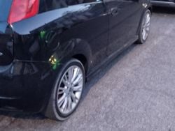 Nero Usata 2007 Fiat Grande Punto Sport Due volumi | 2700 € (Buon prezzo)