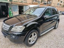 Nero Usata 2006 Mercedes ML320 SUV | 9650 € (Buon prezzo)