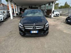 Nero Usata 2016 Mercedes B180 Business Monovolume | 12.400 €