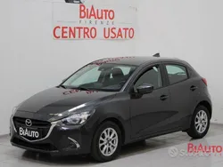 Grigio Usata 2018 Mazda 2 Exceed Tre volumi | 11.500 € (Buon prezzo)