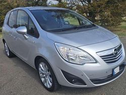 Argento Usata 2011 Opel Meriva Cosmo Monovolume | 6100 € (Buon prezzo)