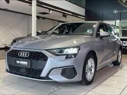 Argento Usata 2021 Audi A3 Business Tre volumi | 19.900 € (Super prezzo)