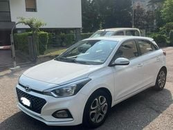 Bianco Usata 2018 Hyundai i20 Turbo Tre volumi | 10.000 € (Buon prezzo)