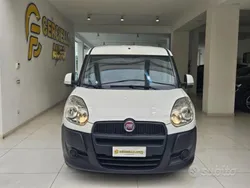 Bianco pastello Usata 2012 Fiat Doblò S Monovolume | 5700 € (Buon prezzo)