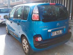 Blu Usata 2009 Citroën C3 Picasso Monovolume | 2000 €
