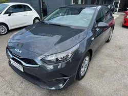 Grigio Usata 2023 Kia Ceed Active Tre volumi | 12.990 € (Buon prezzo)