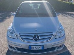 Grigio Usata 2008 Mercedes B170 Monovolume | 3800 € (Molto cara)