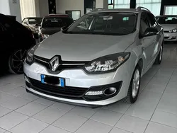 Argento Usata 2015 Renault Mégane GrandTour LIMITED Station wagon | 7900 € (Buon prezzo)
