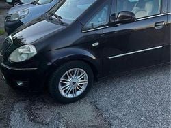Nero Usata 2010 Lancia Musa Monovolume | 3000 € (Ottimo prezzo)
