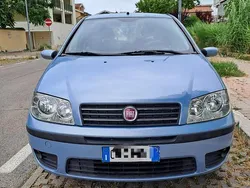 Usata 2006 Fiat Punto Due volumi | 2400 € (Buon prezzo)
