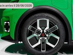 Argento Nuova 2025 Renault R5 Komfort Due volumi | 36.200 € (Buon prezzo)