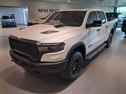 Bianco Nuova 2025 RAM 1500 Pick-up | 80.000 € (Cara)