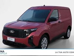 Fantastic red Usata 2024 Ford Tourneo Trend Furgone | 17.500 € (Ottimo prezzo)