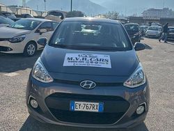 Grigio Usata 2015 Hyundai i10 Edition Due volumi | 4999 € (Buon prezzo)