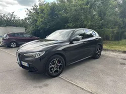 Usata 2019 Alfa Romeo Stelvio Tech Edition SUV | 21.000 € (Cara)