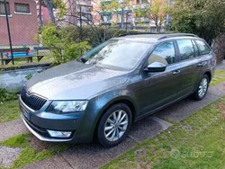 Grigio Usata 2017 Skoda Octavia Station wagon | 10.700 € (Ottimo prezzo)