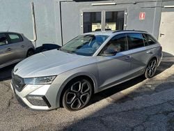Argento brillante Usata 2023 Skoda Octavia RS Station wagon | 35.990 € (Buon prezzo)