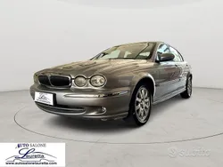 Usata 2001 Jaguar X-type Executive Tre volumi | 4900 € (Buon prezzo)