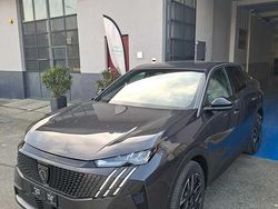 Blu Nuova 2025 Peugeot 3008 Tre volumi | 30.490 € (Buon prezzo)