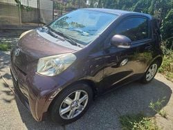 Usata 2011 Toyota iQ Lounge Due volumi | 5200 € (Ottimo prezzo)