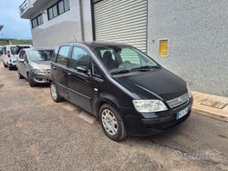 Usata 2003 Fiat Idea Monovolume | 2000 € (Molto cara)