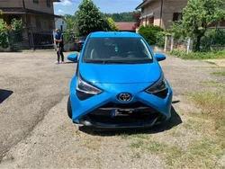 Usata 2020 Toyota Aygo Business Edition Due volumi | 8500 € (Super prezzo)