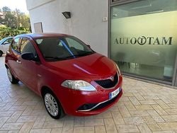 Rosso Usata 2018 Lancia Ypsilon S Due volumi | 9750 € (Buon prezzo)