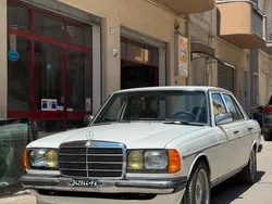 Mercedes 200