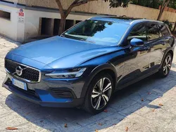Blu/azzurro Usata 2023 Volvo V60 CC Plus Station wagon | 37.700 € (Super prezzo)