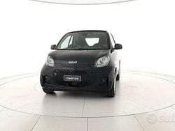 Deep black Usata 2021 Smart ForTwo Electric Drive Pure Due volumi | 11.900 € (Buon prezzo)