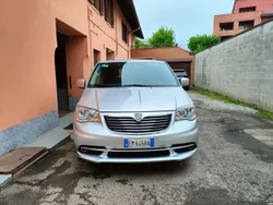 Argento Usata 2012 Lancia Voyager Gold Monovolume | 9600 € (Ottimo prezzo)
