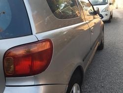 Grigio Usata 2008 Toyota Yaris Due volumi | 2800 €