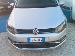 Argento Usata 2016 VW Polo Trendline Tre volumi | 6400 € (Ottimo prezzo)