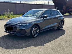 Grigio Usata 2024 Audi A3 Sportback S-Line Due volumi | 33.200 € (Buon prezzo)