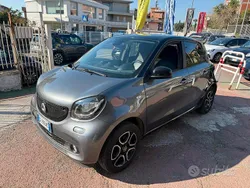 Grigio Usata 2019 Smart ForFour Tre volumi | 12.990 € (Ottimo prezzo)