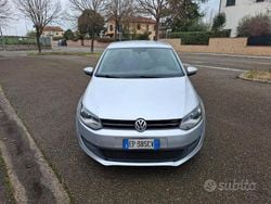 Grigio Usata 2012 VW Polo Tre volumi | 6800 € (Buon prezzo)