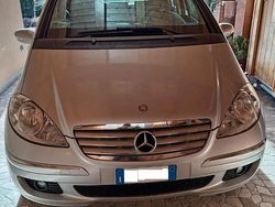 Grigio Usata 2008 Mercedes A180 Monovolume | 3500 € (Buon prezzo)