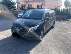 Nero Usata 2022 Mercedes Vito Furgone | 32.000 € (Molto cara)