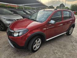 Bordeaux pastello Usata 2011 Dacia Sandero Stepway Due volumi | 6500 € (Buon prezzo)