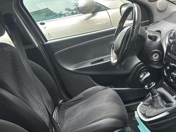 Usata 2013 Lancia Ypsilon Gold Due volumi | 3600 € (Super prezzo)