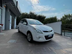 Bianco Usata 2012 Hyundai i20 Edition Tre volumi | 4500 € (Super prezzo)