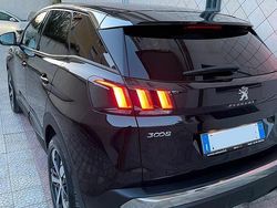 Nero Usata 2019 Peugeot 3008 SUV | 17.990 € (Buon prezzo)