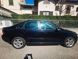 Nero Usata 2009 Volvo S40 Tre volumi | 3200 € (Buon prezzo)
