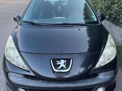 Nero Usata 2009 Peugeot 207 Sport Tre volumi | 3100 € (Buon prezzo)