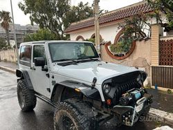 Usata 2011 Jeep Wrangler SUV | 25.000 € (Buon prezzo)
