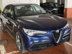 Blu/azzurro Usata 2017 Alfa Romeo Stelvio SUV | 31.450 € (Molto cara)