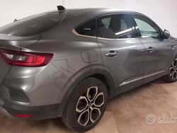 Grigio Usata 2022 Renault Arkana SUV | 19.800 € (Buon prezzo)